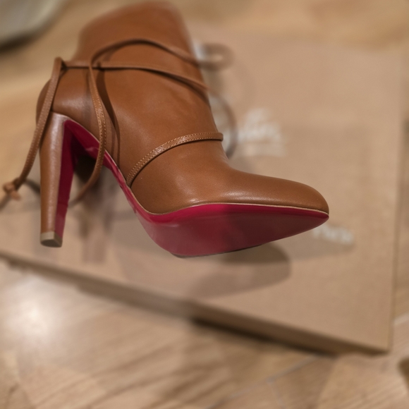 Christian Louboutin Beige Lace Up Boots - Picture 2 of 4